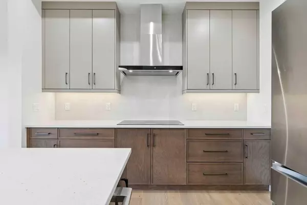 Calgary, AB T3M 3S9,148 Marina GRV