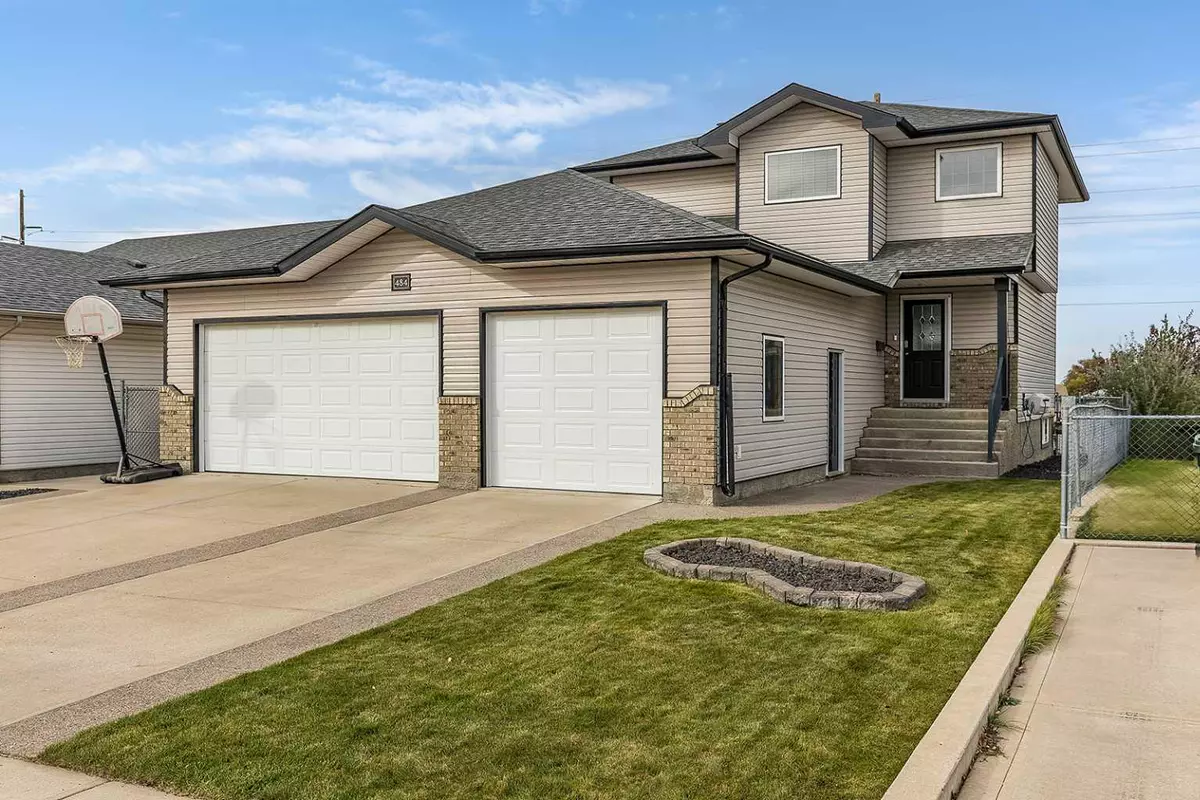 Medicine Hat, AB T1B 4P5,484 Stark WAY SE