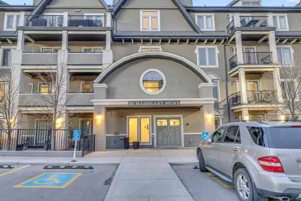 Calgary, AB T3M 2W8,20 Mahogany Mews SE #318