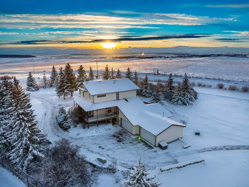 59 Big Hill Creek EST, Rural Rocky View County, AB T4C2X6
