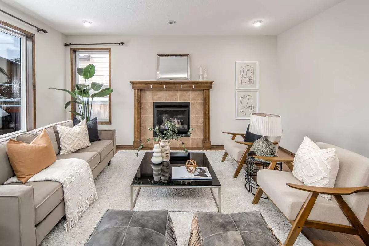 Calgary, AB T2Y 0L7,164 Everbrook DR SW