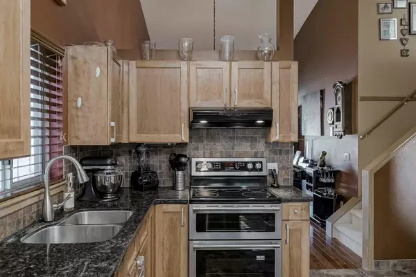 Calgary, AB T3G4A6,148 Citadel Close NW