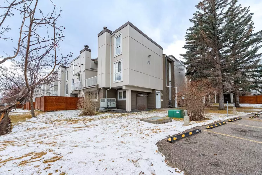 13104 Elbow DR SW #301, Calgary, AB T2W2P2