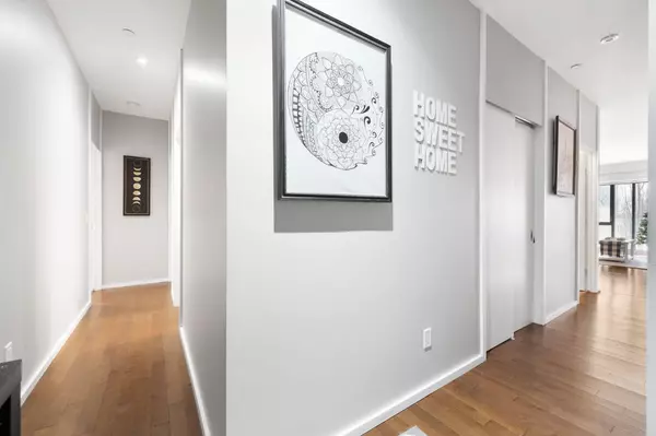 Calgary, AB T2E 5A6,414 Meredith RD NE #201