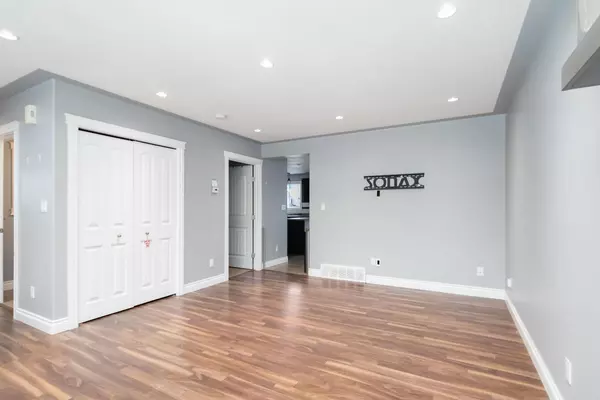 Fort Mcmurray, AB T9K 0W3,168 Juniper ST