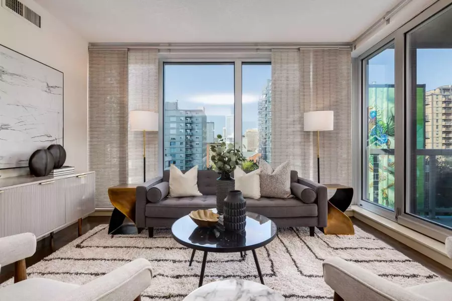 817 15 AVE SW #500, Calgary, AB T2R 0H8