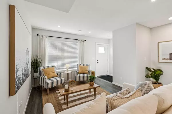 Calgary, AB T3M 2J9,135 Mahogany Parade SE #107