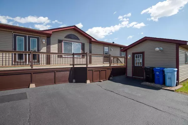 Fort Mcmurray, AB T9K 2N1,217 Mitchell DR