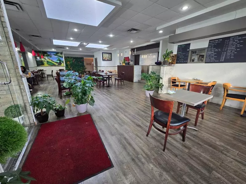 528 2 AVE SE, Airdrie, AB T4B 1S2