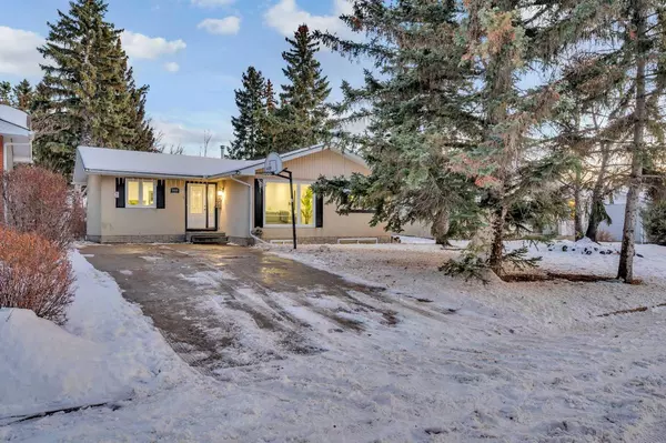 Calgary, AB T3A 2B6,5868 Dalcastle DR NW