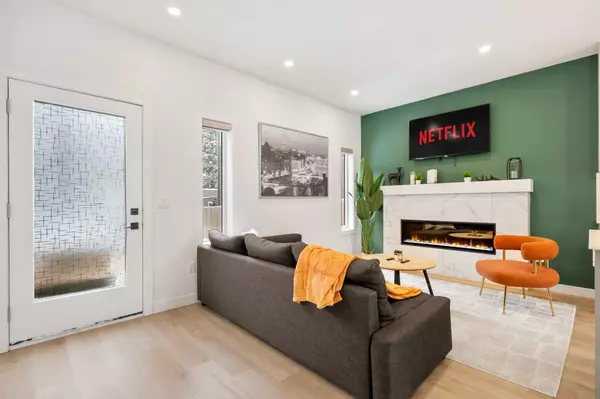 Calgary, AB T2M 1G4,1313 20 AVE NW #Unit 4