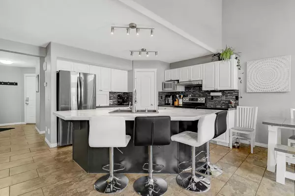 Grande Prairie, AB T8V 8J2,10633 124 AVE