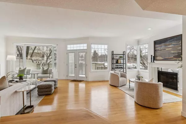 Calgary, AB T3A 2M7,3437 42 ST NW #185