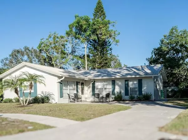 Sarasota, FL 34237,709 WOOD LN
