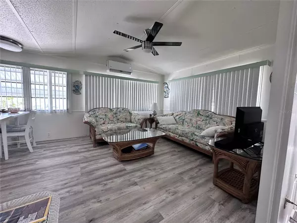 Englewood, FL 34223,1891 ENGLEWOOD RD #69