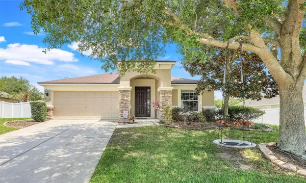 2889 COLUMBUS AVE,  Clermont,  FL 34715