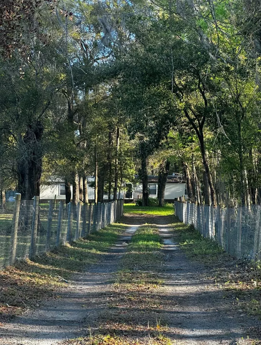 Archer, FL 32618,8322 SW 152ND AVE