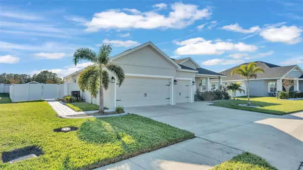 Auburndale, FL 33823,241 WALKERS POINT DR
