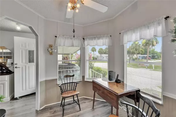 Winter Haven, FL 33880,451 VILLAGE CIR SW