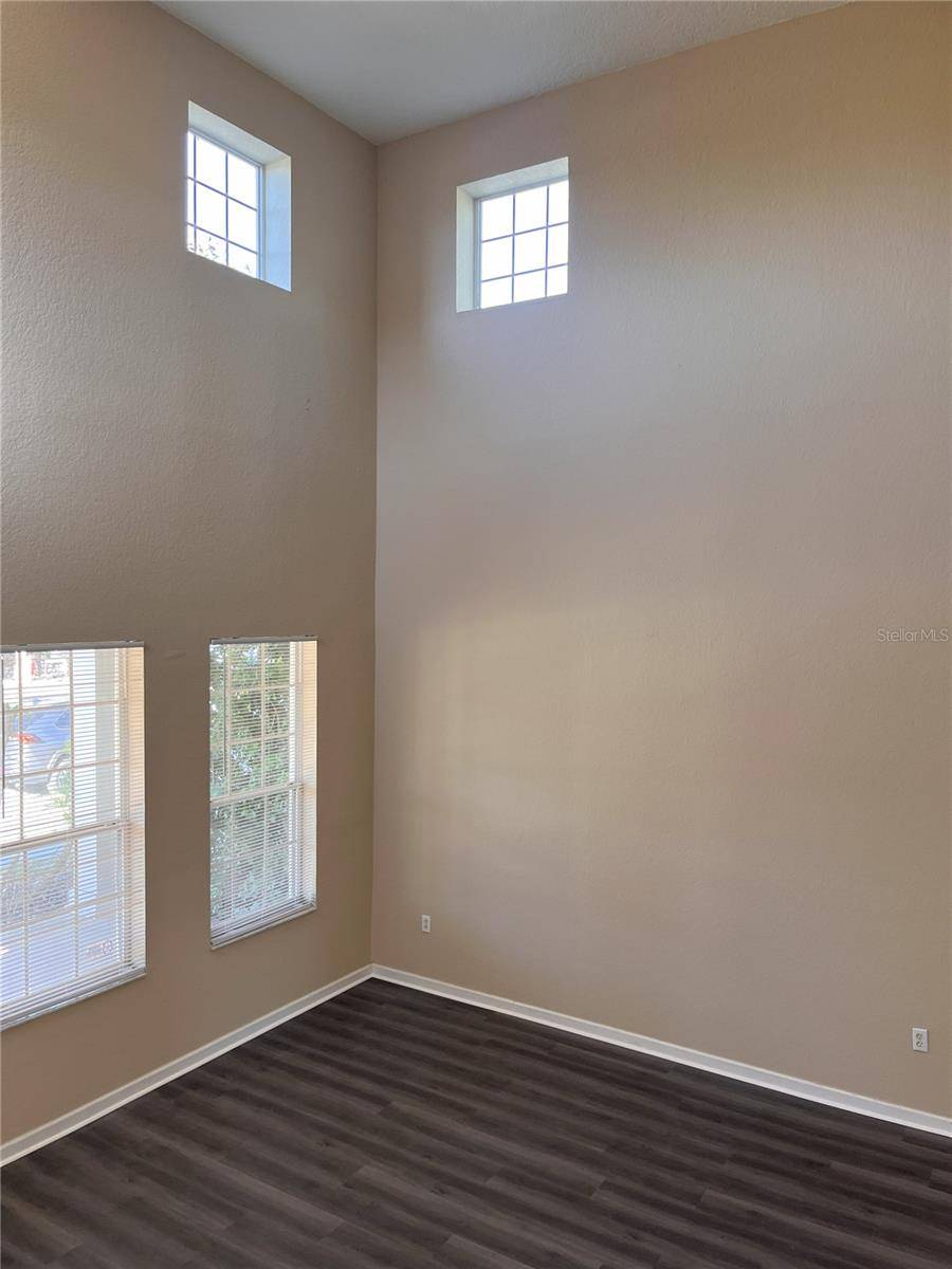 Windermere, FL 34786,13422 EXBURY LN