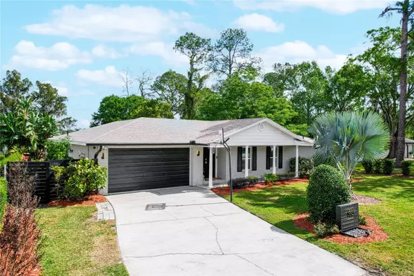 5301 PINEVIEW WAY, Apopka, FL 32703