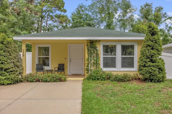 339 CHINABERRY AVE, Oviedo, FL 32765