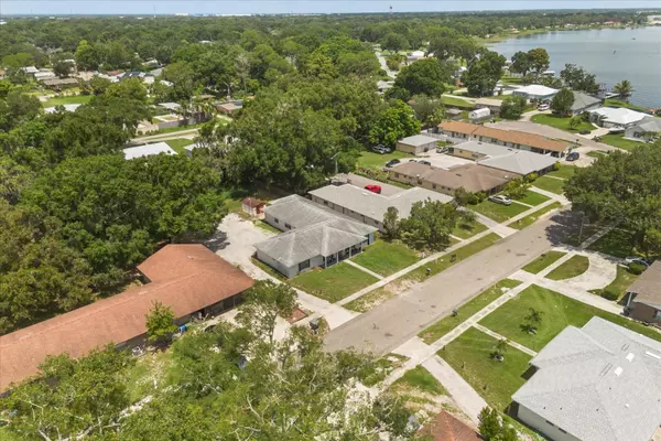 Winter Haven, FL 33881,2305 W CANNON TER NW