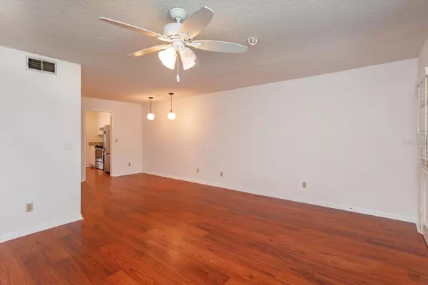 Winter Park, FL 32792,200 SAINT ANDREWS BLVD #2607