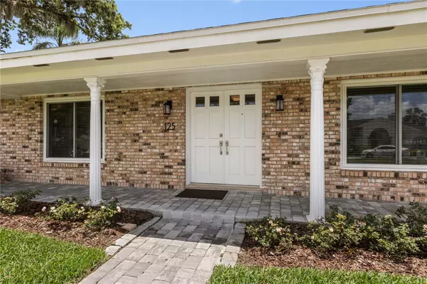 Maitland, FL 32751,125 WHITE OAK CIR