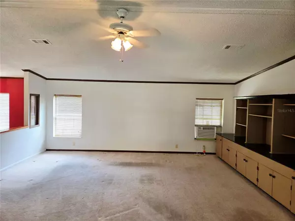 Gainesville, FL 32608,9605 SW 92 ST