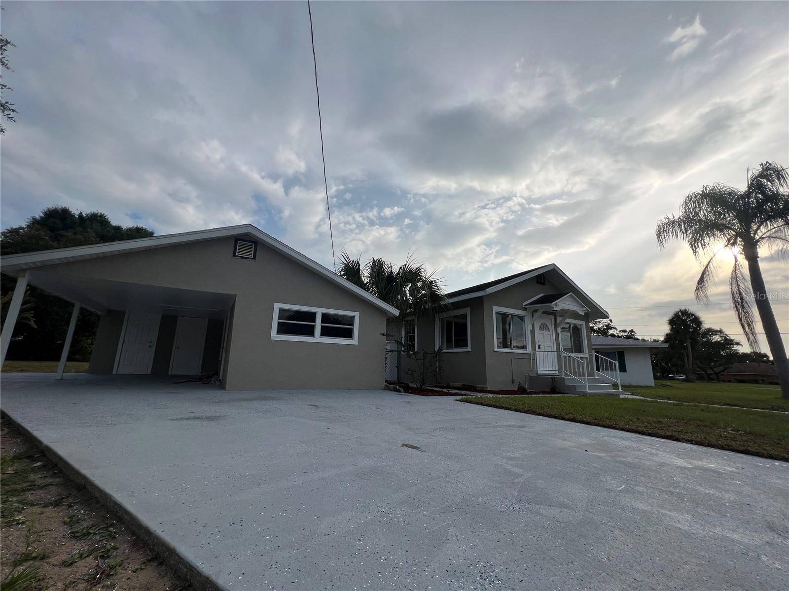 Sebring, FL 33870,2223 STATE ROAD 17 N