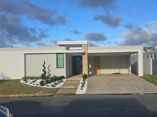 Bayamon, PR 00959,Calle AMAZONAS #110
