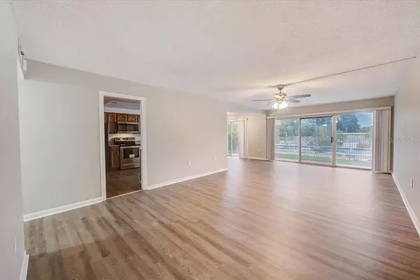Largo, FL 33771,225 COUNTRY CLUB DR #1104