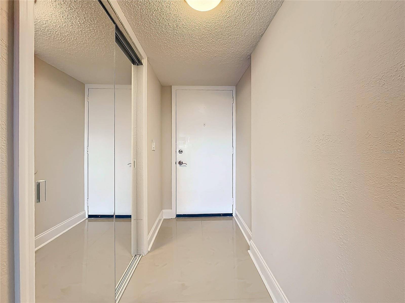 Largo, FL 33771,225 COUNTRY CLUB DR #1611