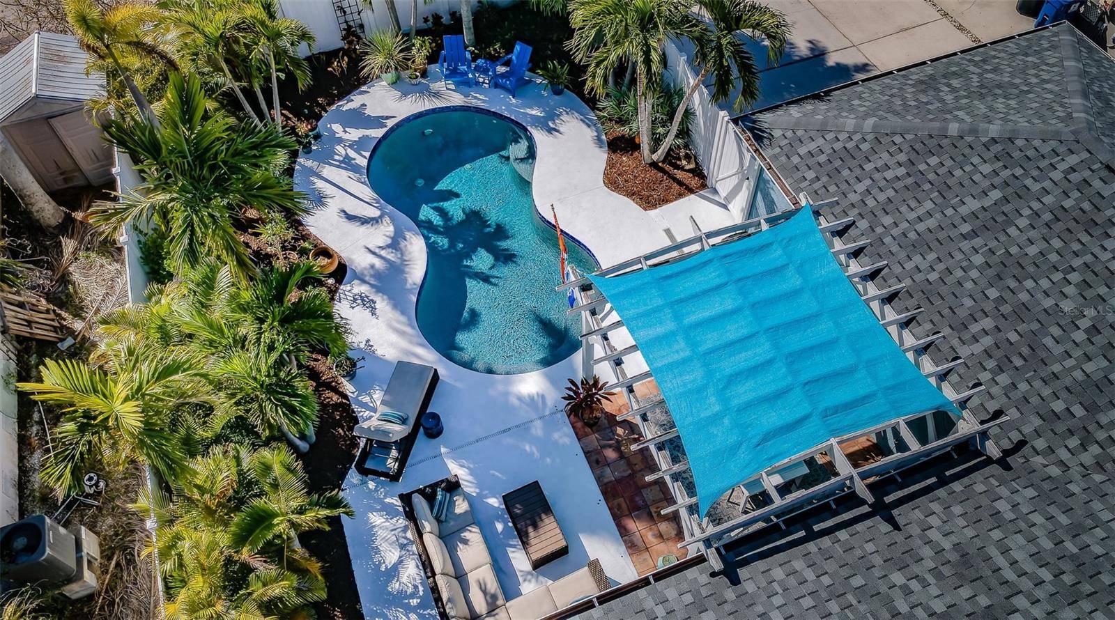 St Petersburg, FL 33703,330 47TH AVE N
