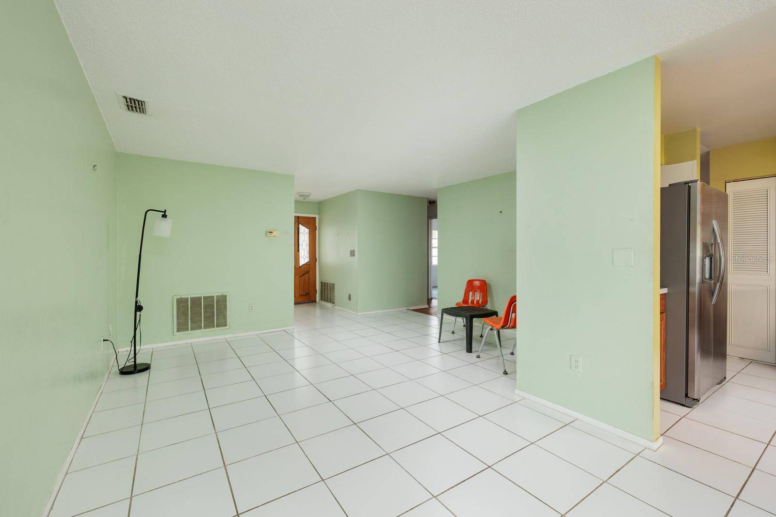 Largo, FL 33771,564 5TH AVE SE