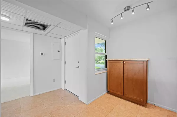 Largo, FL 33774,12300 VONN RD #9105