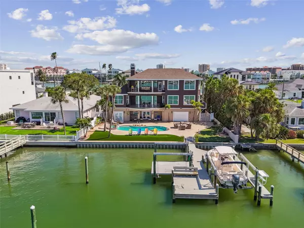 Clearwater Beach, FL 33767,162 DEVON DR