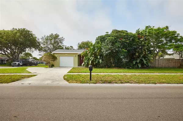 Largo, FL 33774,13808 102ND AVE