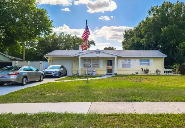 4706 58TH ST N, Kenneth City, FL 33709