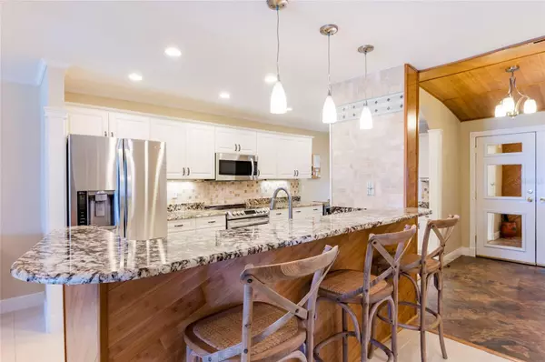 Belleair Beach, FL 33786,2900 GULF BLVD #301