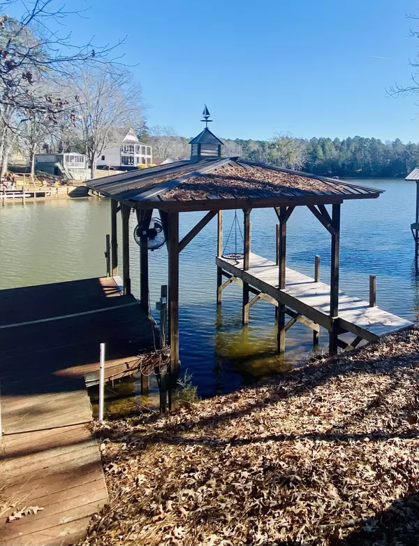 Cross Hill, SC 29332,710 Tomachichi Road