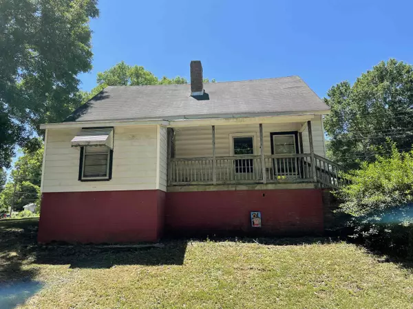 510 Poole Street, Woodruff, SC 29338