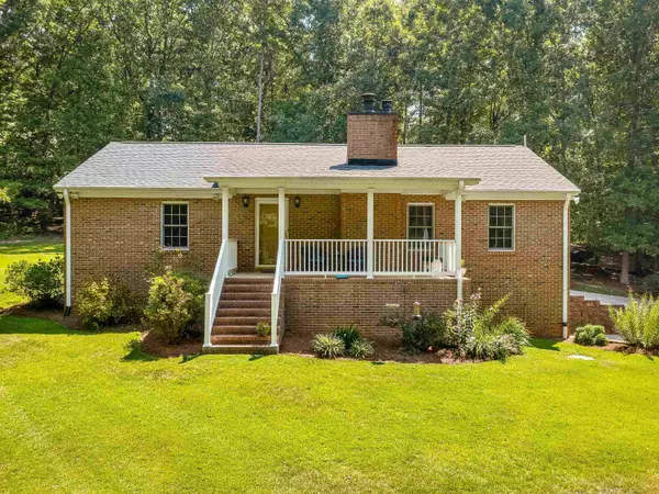 1126 Greenpond, Woodruff, SC 29338