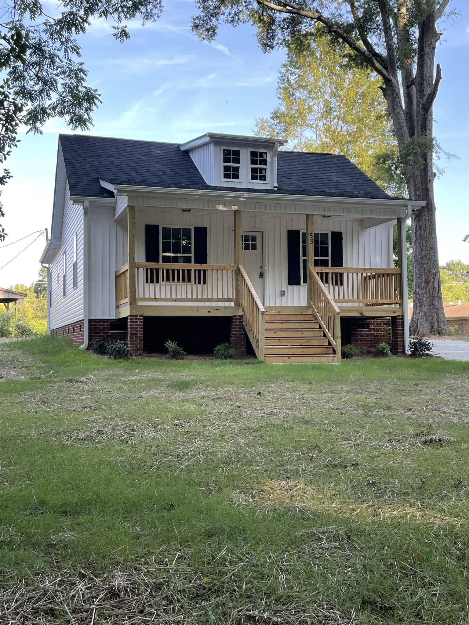 53 Railroad AVE, York, SC 29745
