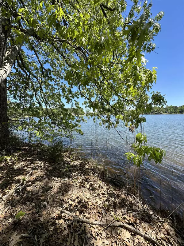 Cross Hill, SC 29332,526 Tomachichi RD