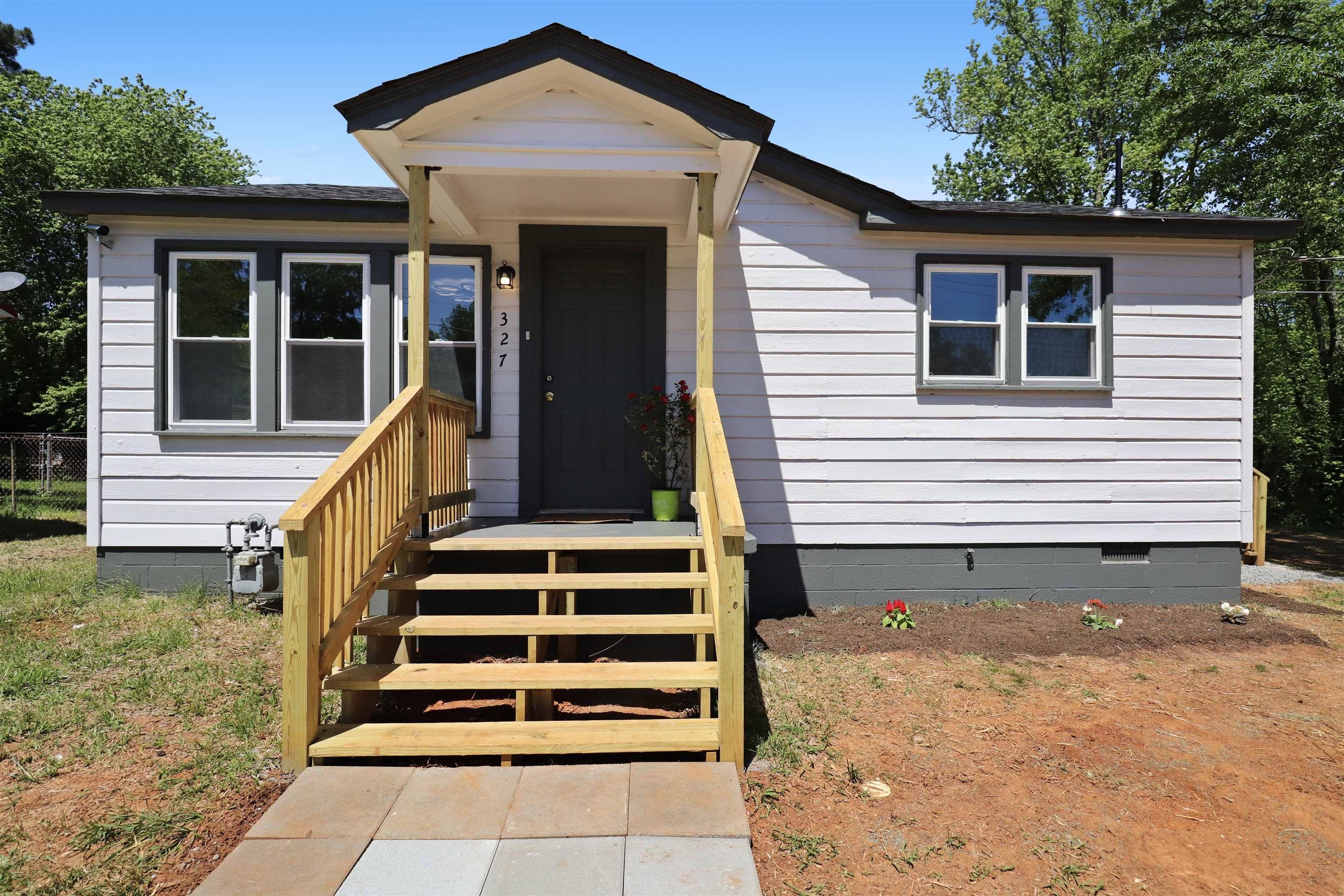 327 Sycamore St, Gaffney, SC 29340-3932