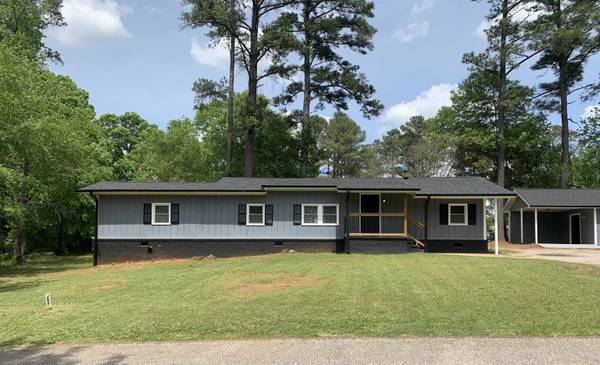 7 Ivanhoe Circles, Wellford, SC 29385