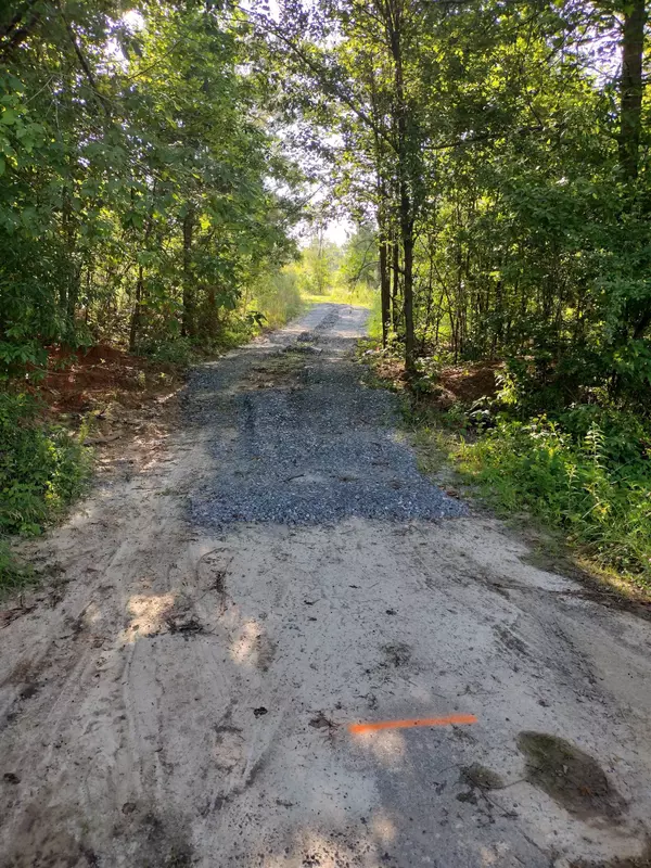 237 Tucker RD, Blacksburg, SC 29702-0000