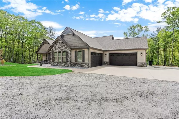 Landrum, SC 29356,1061 Hidden Glory Drive DR